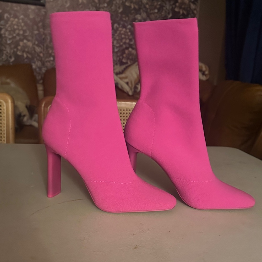 Aldo Fuchsia Heeled Ankle Boots